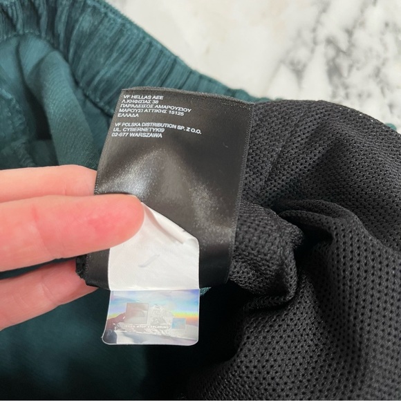 North Face Women's Cord Easy Pants Corduroy Wide Leg Crop Ponderosa Green Large - Picture 16 of 16